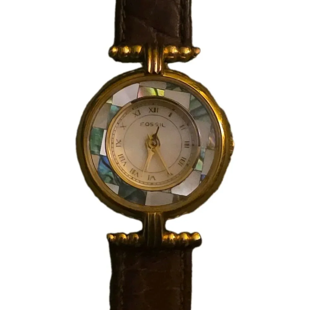 Vintage Fossil Women's Watch Gold Tone Abalone Mother of Pearl Dial Brown...